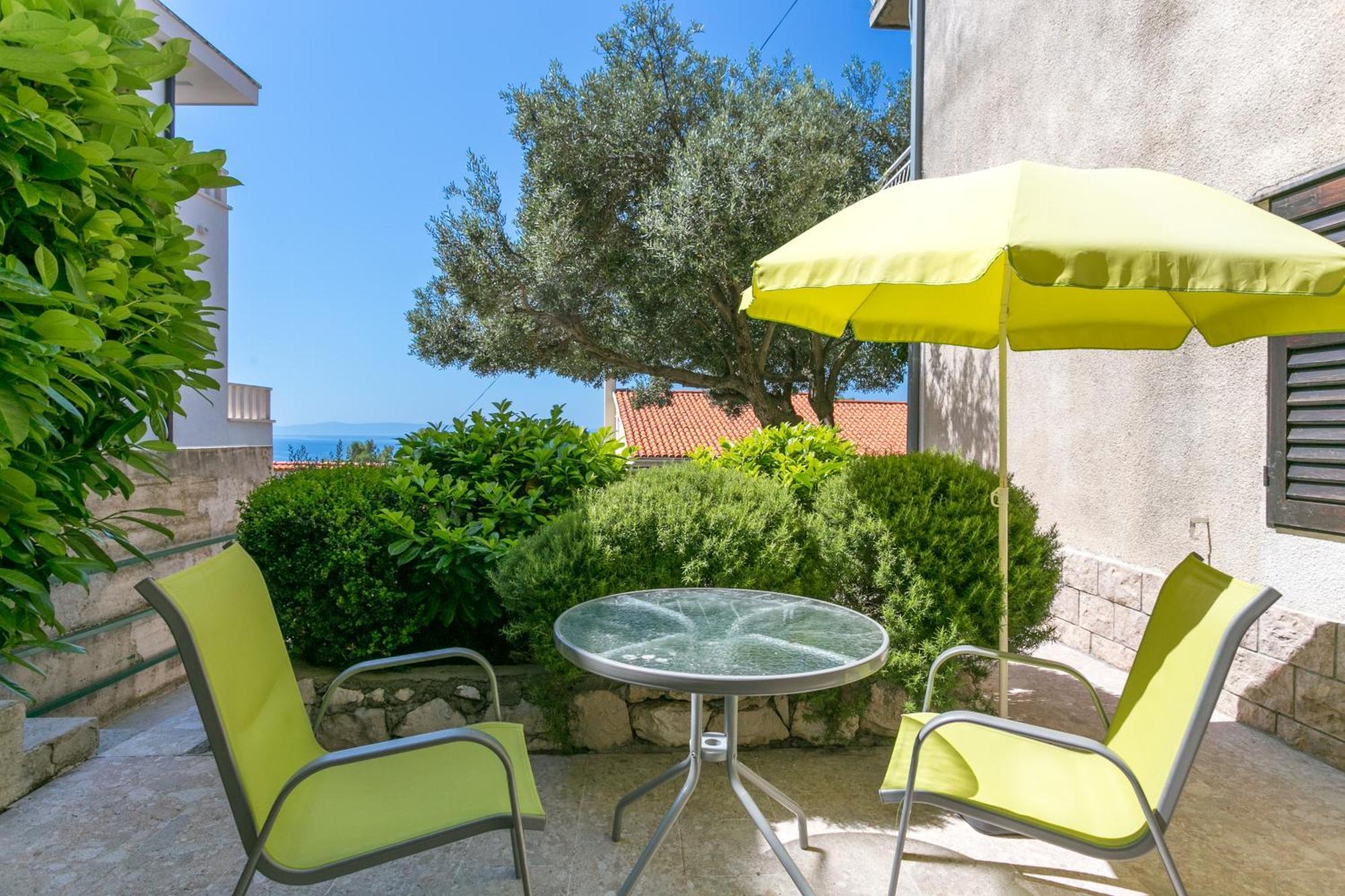 Apartments By The Sea Baska Voda, Makarska - 300 المظهر الخارجي الصورة