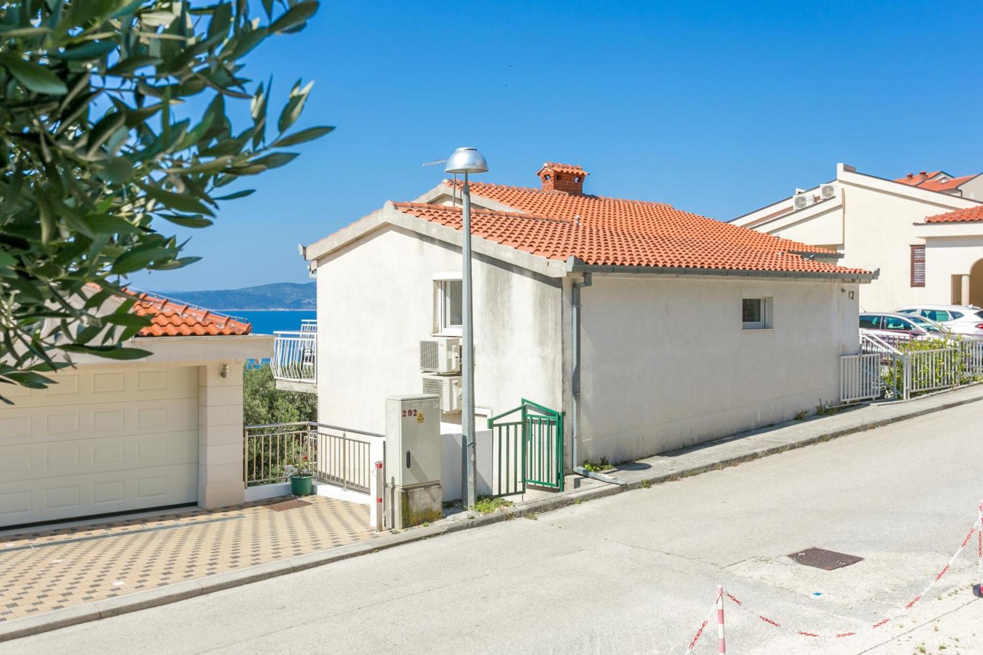 Apartments By The Sea Baska Voda, Makarska - 300 المظهر الخارجي الصورة